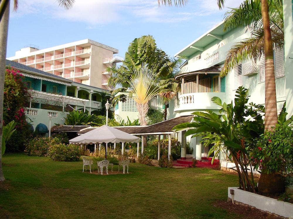 Doctors Cave Beach Hotel Montego Bay Exterior foto